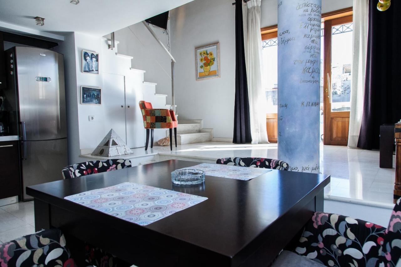 Unique Apt W/ Veranda Walking Distance To Sites Lägenhet Aten Exteriör bild