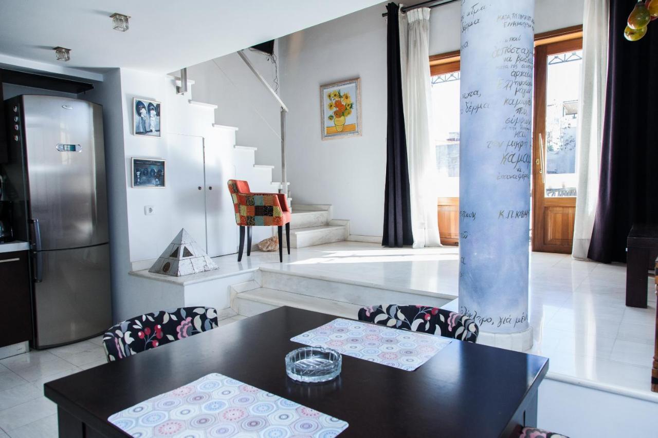 Unique Apt W/ Veranda Walking Distance To Sites Lägenhet Aten Exteriör bild