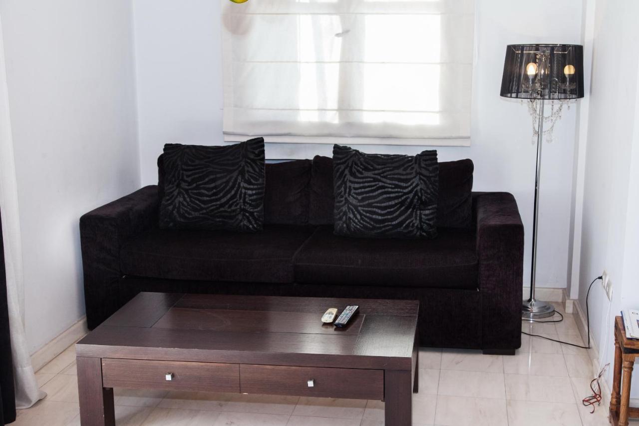 Unique Apt W/ Veranda Walking Distance To Sites Lägenhet Aten Exteriör bild